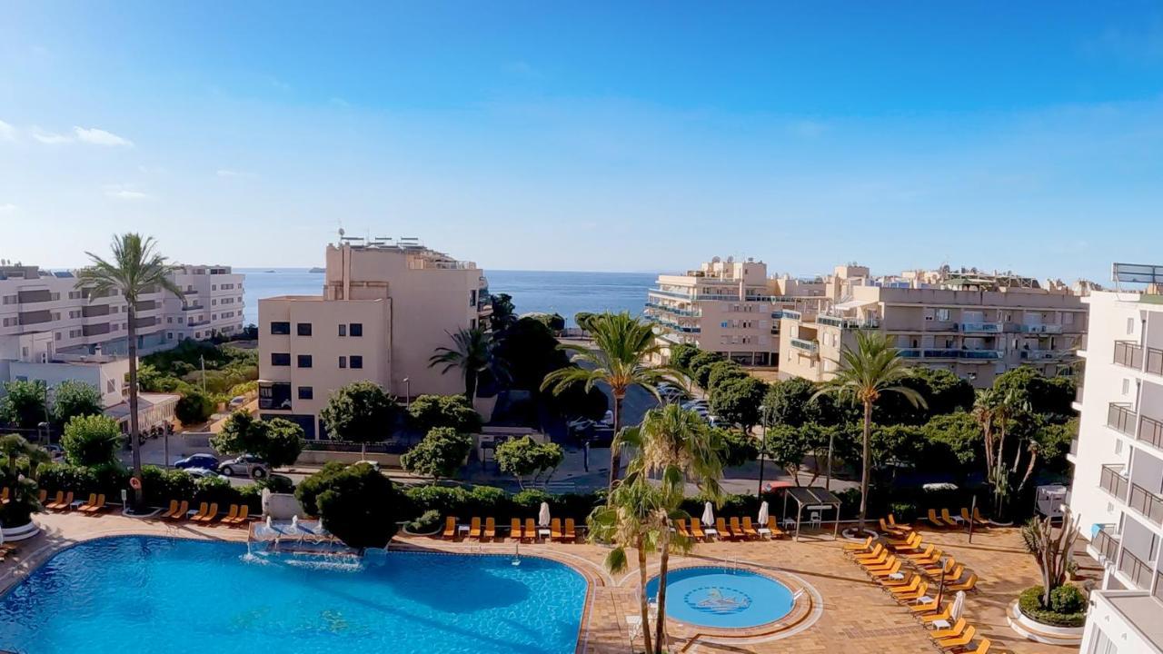 Hotel Vibra Mare Nostrum Playa d'en Bossa Esterno foto
