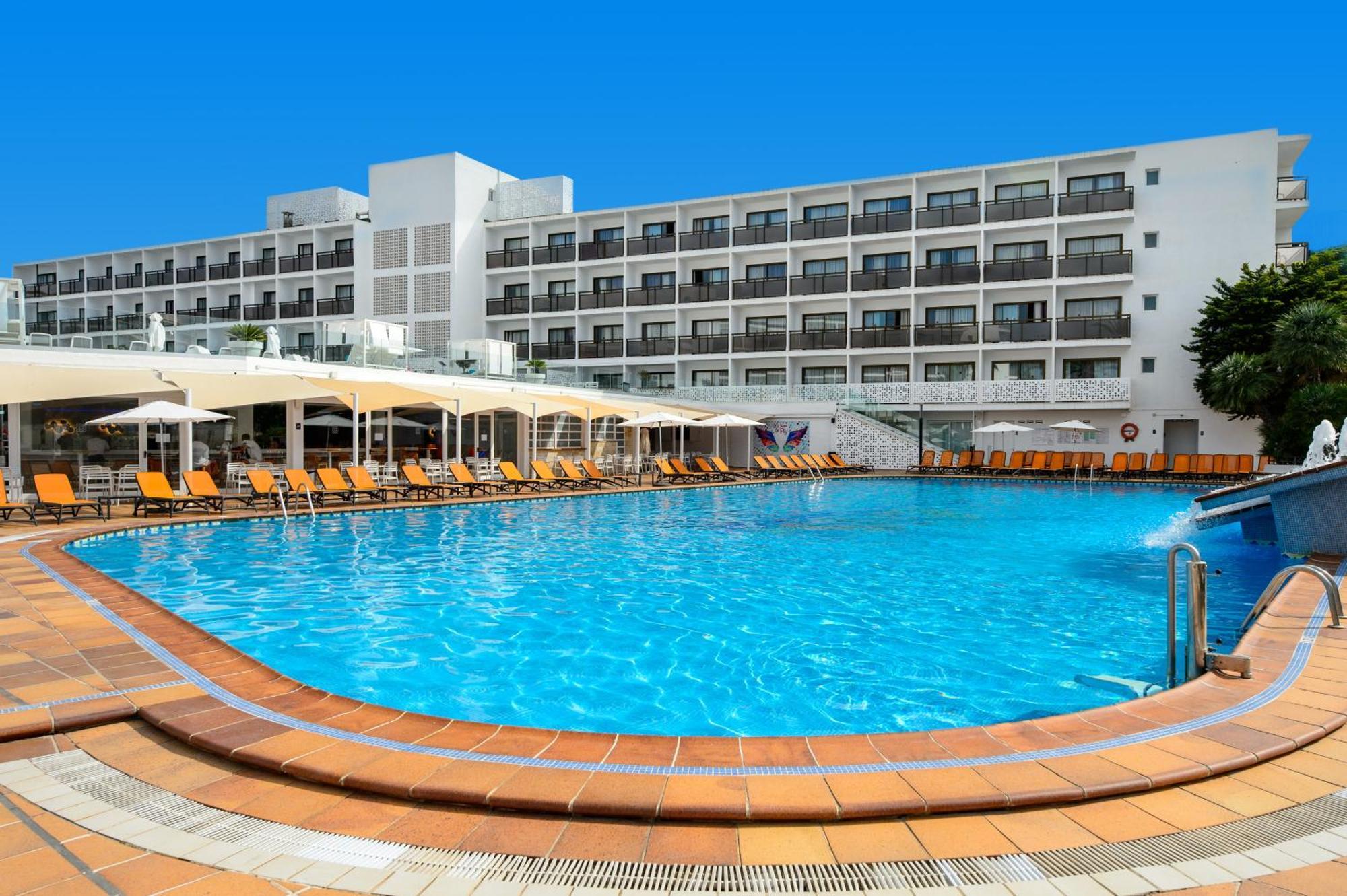 Hotel Vibra Mare Nostrum Playa d'en Bossa Esterno foto